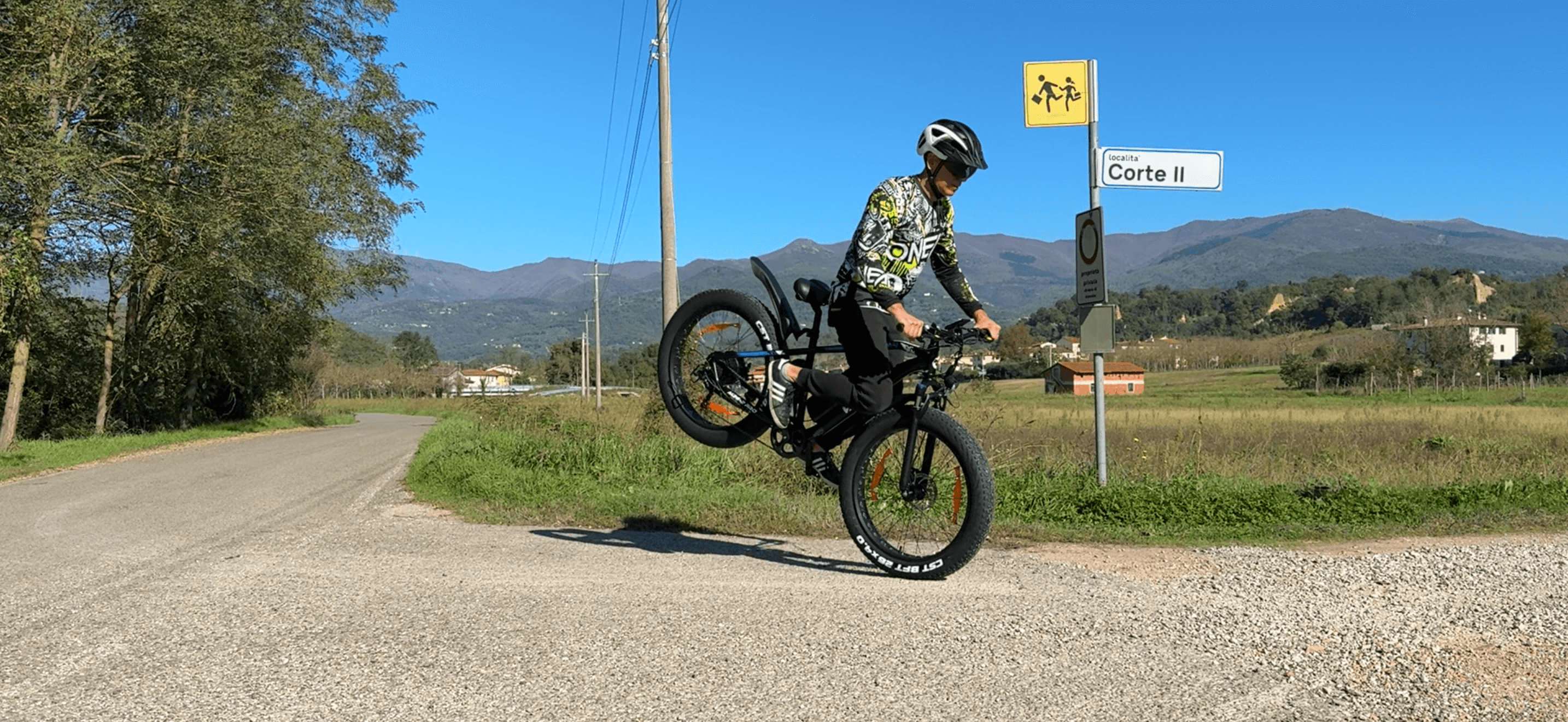 varunebike_comment_banner_pc